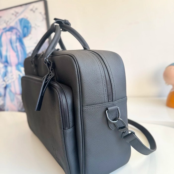 LOUIS VUITTON M26075 ウィーケンダーバッグ ブリーフケース サイズ:46x31x18cm
