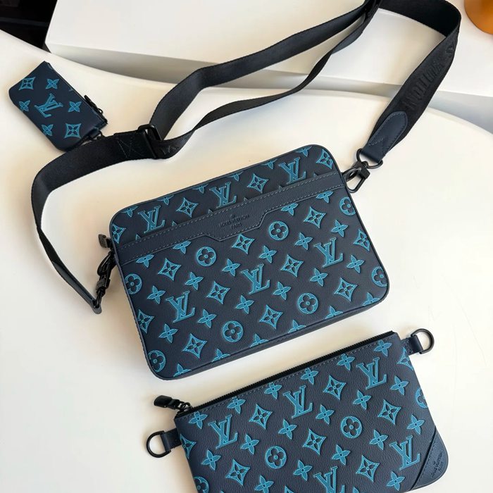 LOUIS VUITTON M46604 トリオメッセンジャー サイズ:25x18.5cm