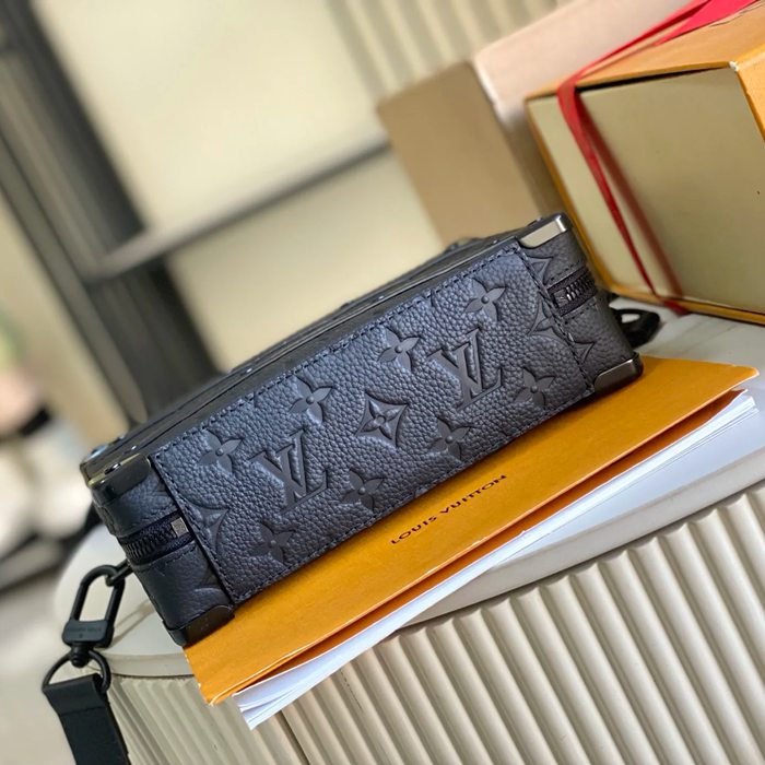 LOUIS VUITTON M59163 イタリアA級レザー斜め掛け サイズ:21x15cm