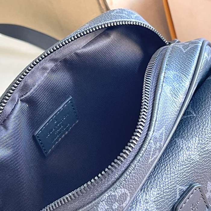 LOUIS VUITTON M12518 イタリアA級レザーハンドバッグ サイズ:18x17x7.5cm