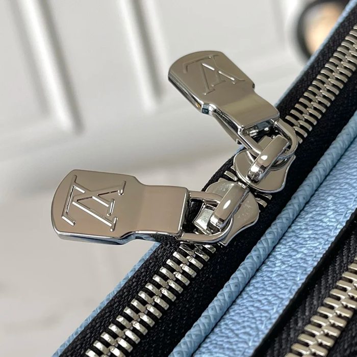 LOUIS VUITTON M14073 アルファ メッセンジャー サイズ:24x16cm