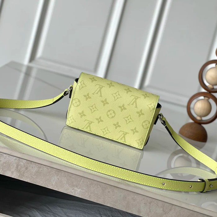 LOUIS VUITTON M14117 スチーマーミニハンドバッグ サイズ:18x11x6.5cm
