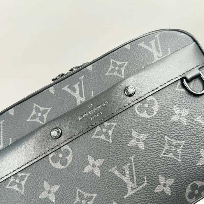 LOUIS VUITTON M46955 キャンバスメッセンジャー アルファ サイズ:24x16cm