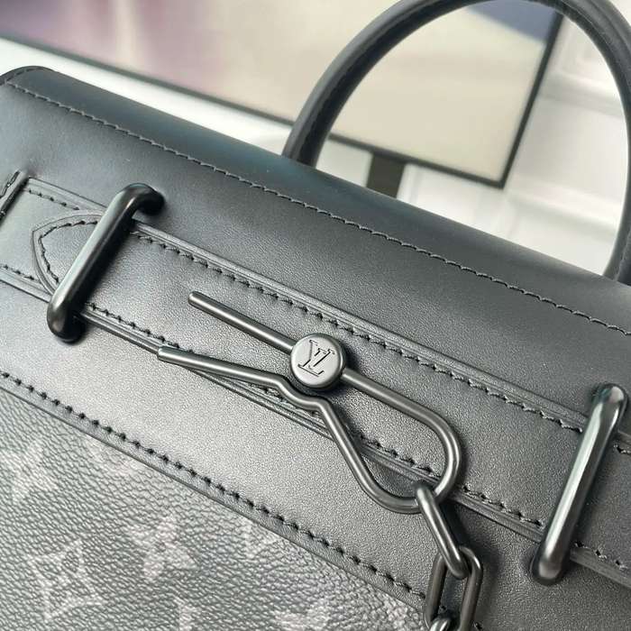 LOUIS VUITTON M46953 キャンバスメッセンジャー スチーマー 小 サイズ:25x19cm