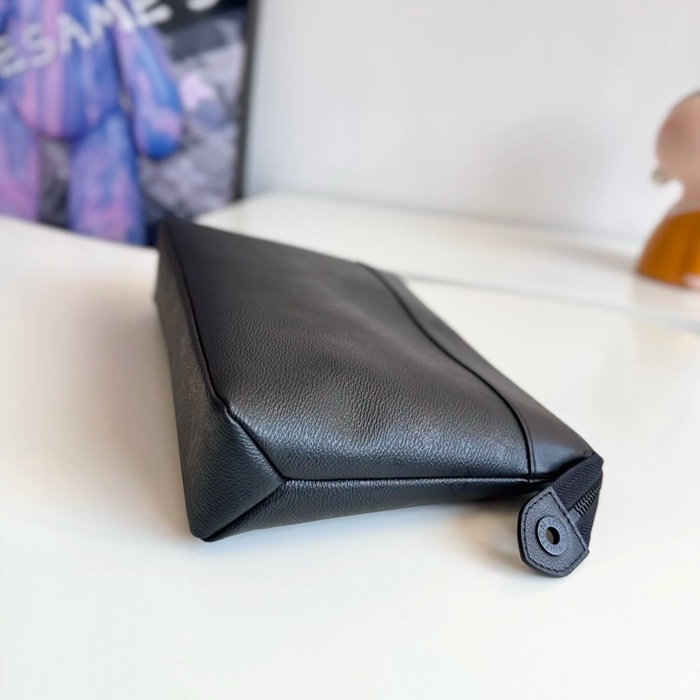 LOUIS VUITTON M26741 コーティングキャンバスハンドバッグ サイズ:30x21x7.5cm