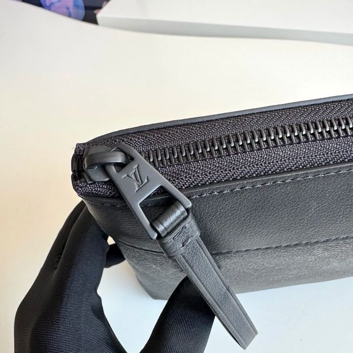 LOUIS VUITTON M26741 コーティングキャンバスハンドバッグ サイズ:30x21x7.5cm