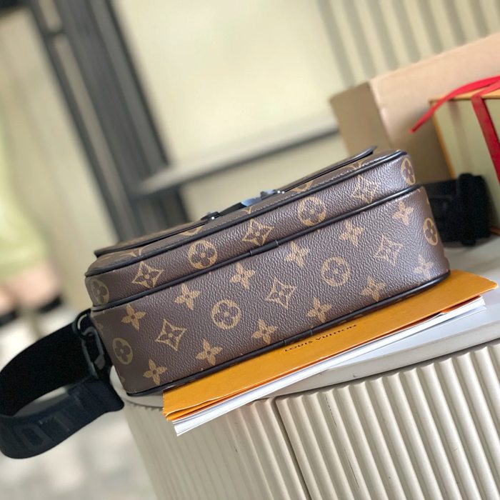 LOUIS VUITTON M45806 特級オールスチール金具斜め掛け サイズ:22x18cm