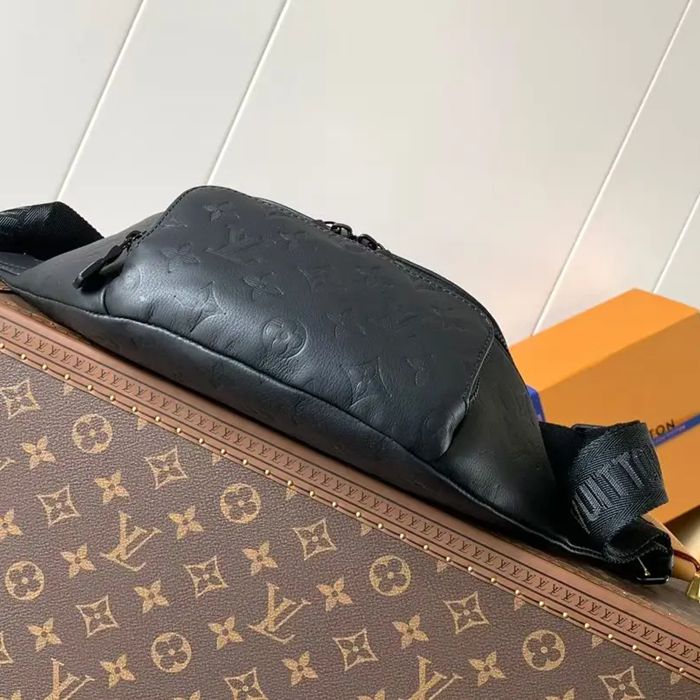LOUIS VUITTON M47058 牛皮革ウエストバッグ ラッシュ サイズ:30x15cm
