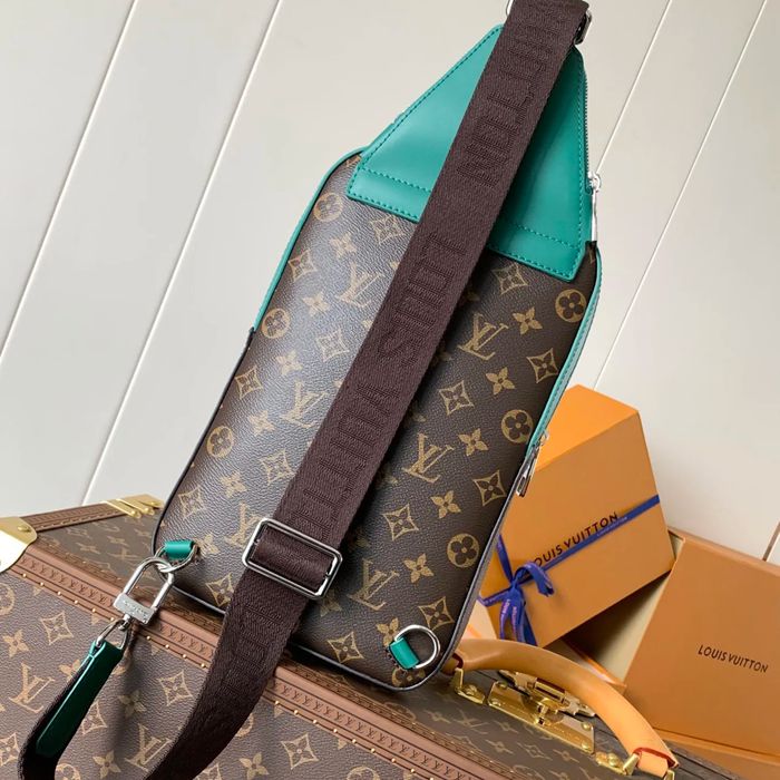 LOUIS VUITTON M12734 コーティングキャンバスショルダー アベニュー サイズ:31x20cm