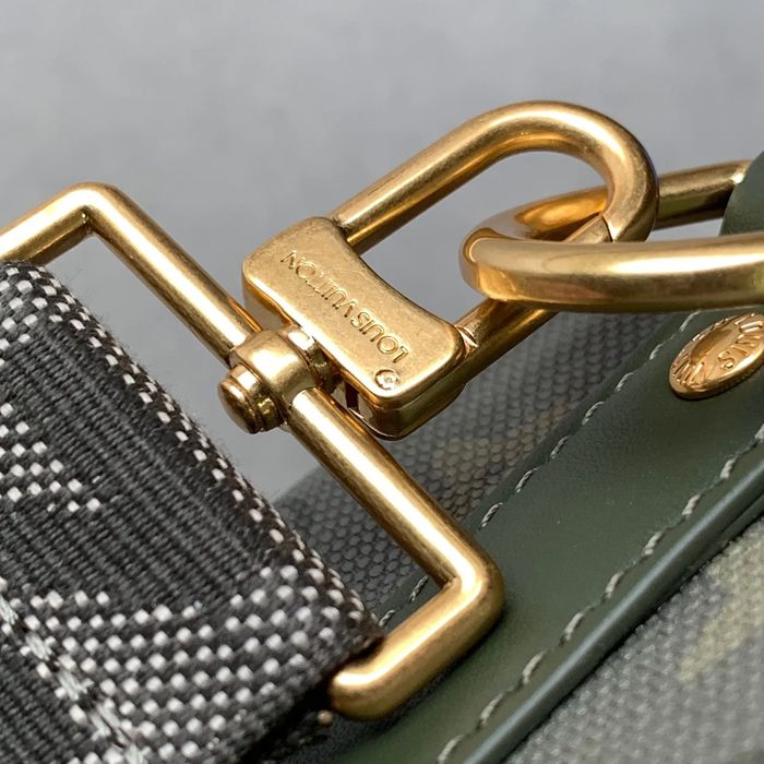 LOUIS VUITTON M26930 キープオール25 オリーブグリーン サイズ:25x15x11cm
