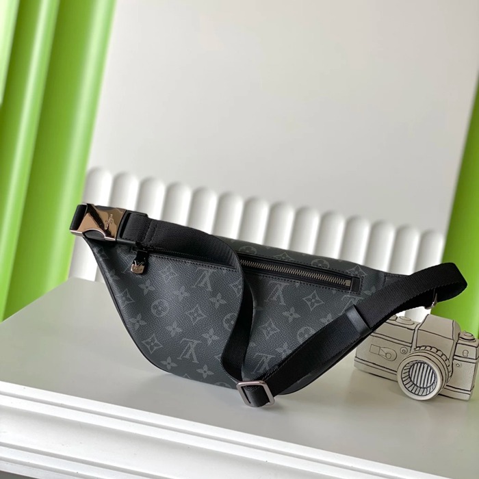 LOUIS VUITTON M25924 ディスカバリー 黒花ウエストバッグ サイズ:44x15cm