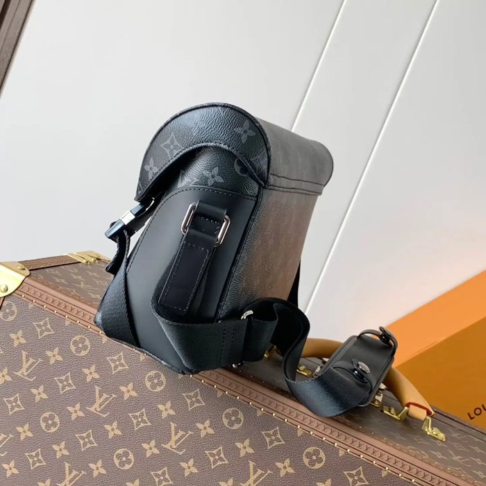 LOUIS VUITTON M40511 中メッセンジャー メッセンジャー サイズ:32x23cm