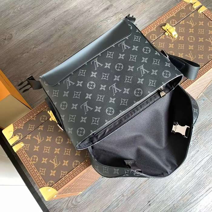 LOUIS VUITTON M40511 中メッセンジャー メッセンジャー サイズ:32x23cm