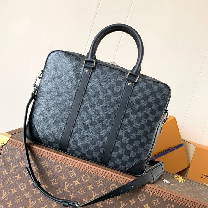 LOUIS VUITTON M40445 モノグラムブリーフケース ボヤージュ サイズ:36.5x27.5cm