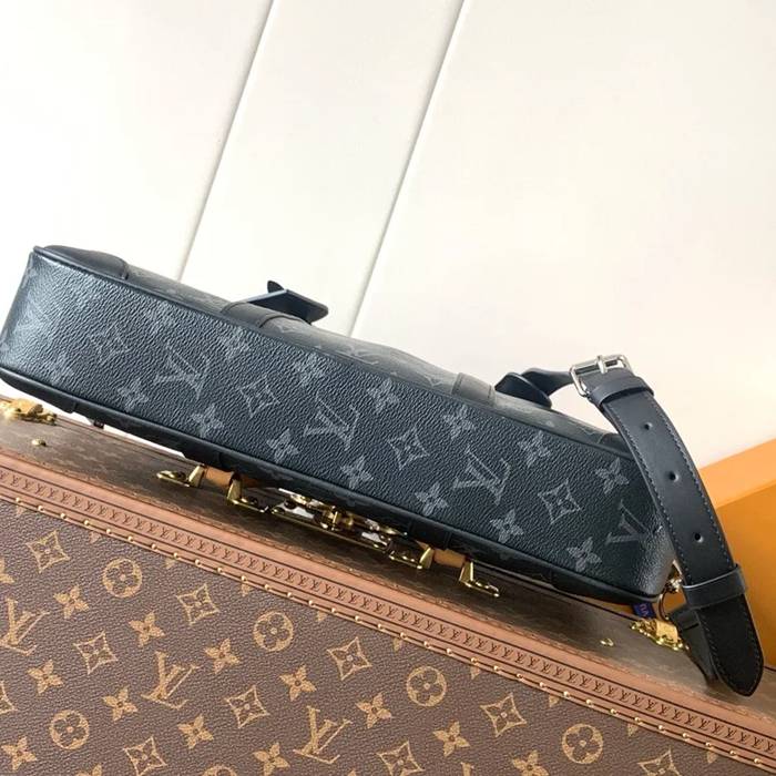 LOUIS VUITTON M46457 モノグラムブリーフケース ボヤージュ サイズ:36.5x27.5cm