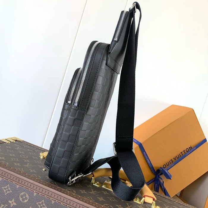 LOUIS VUITTON N45303 小ショルダー アベニュー サイズ:31x20cm