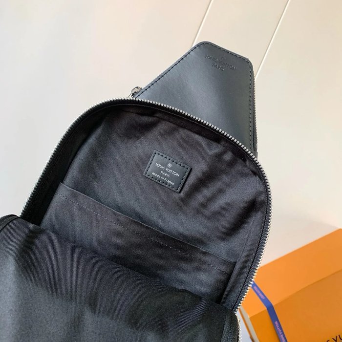 LOUIS VUITTON N45303 小ショルダー アベニュー サイズ:31x20cm