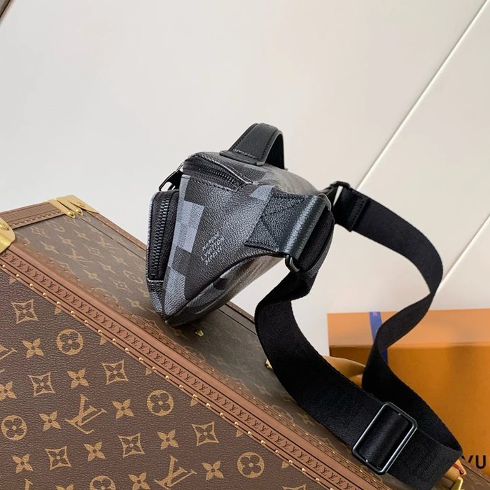 LOUIS VUITTON M14920 迷彩胸バッグ ラッシュ サイズ:30x15cm