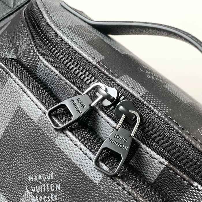 LOUIS VUITTON M14920 迷彩胸バッグ ラッシュ サイズ:30x15cm