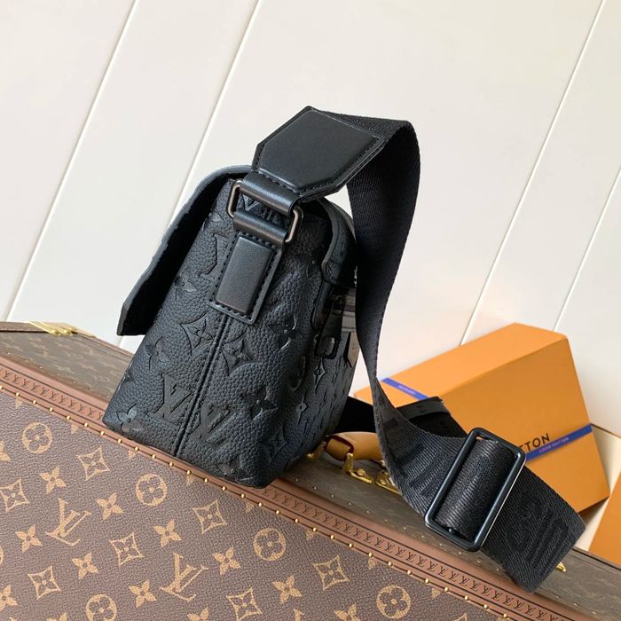 LOUIS VUITTON M23741 キャンバスメッセンジャー エスケープ サイズ:28x16x10cm