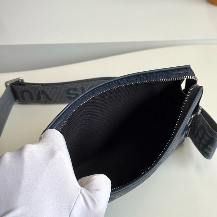 LOUIS VUITTON M28818 牛皮革ハンドバッグ ガストン サイズ:22x14.5x4.5cm