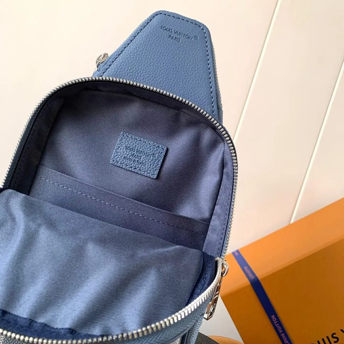 LOUIS VUITTON M28589 黒コーティングキャンバス胸バッグ サイズ:33x16x5.7cm
