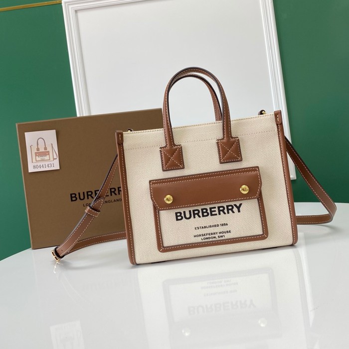 BURBERRY 143153 キャンバス プリント ショルダーバッグ トート 23x19cm サイズ:23x19cm