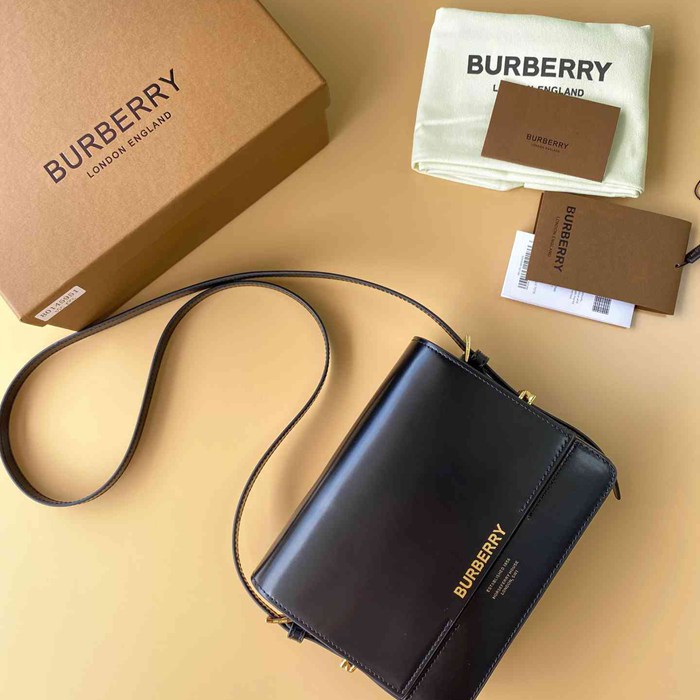 BURBERRY 595155 プリント 斜め掛けバッグ クラシック 20x16cm サイズ:20x16cm