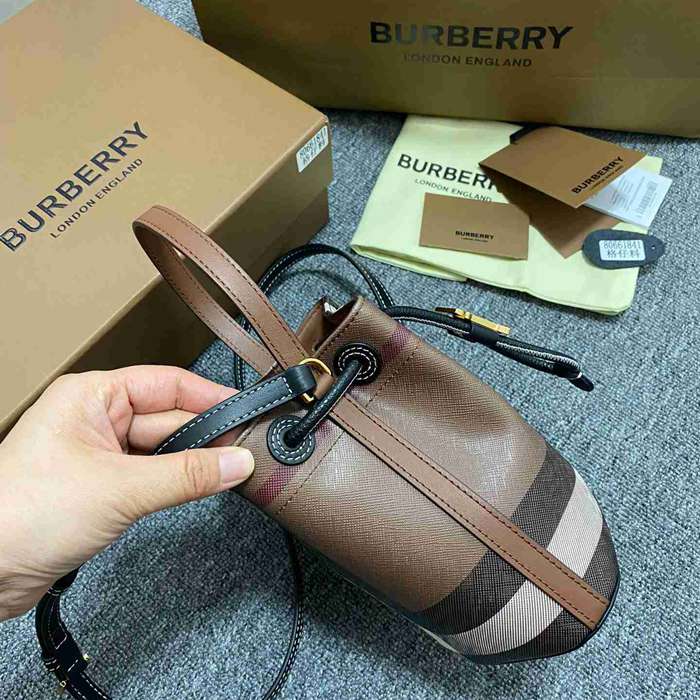 BURBERRY 1841 ブラウン バケツバッグ バケツ 18x16x11cm サイズ:18x16x11cm