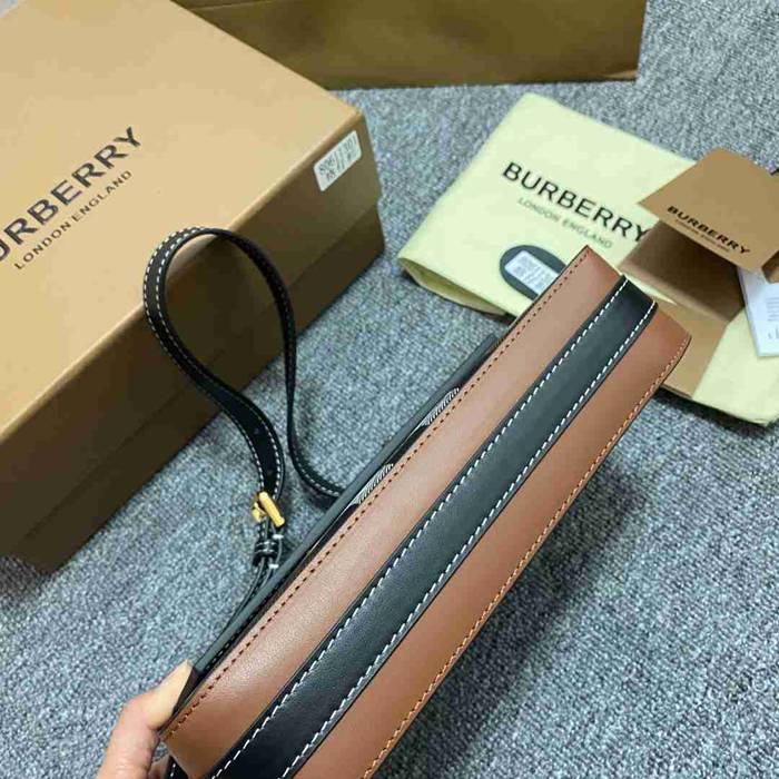 BURBERRY 1301 カーフスキン チェック ショルダーバッグ クラシックチェック 24x18cm サイズ:24x18cm