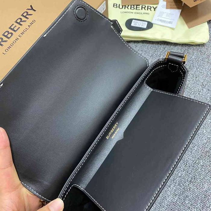 BURBERRY 1301 カーフスキン チェック ショルダーバッグ クラシックチェック 24x18cm サイズ:24x18cm