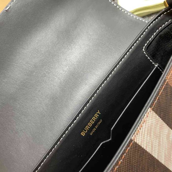 BURBERRY 1301 カーフスキン チェック ショルダーバッグ クラシックチェック 24x18cm サイズ:24x18cm