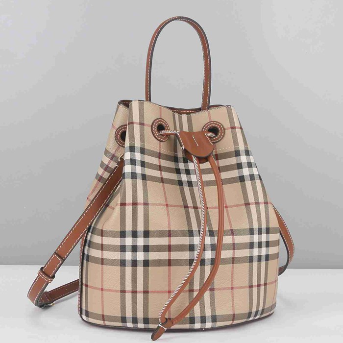 BURBERRY 59611 ブラウン 斜め掛けバッグ クラシックチェック 26x26x16cm サイズ:26x26x16cm