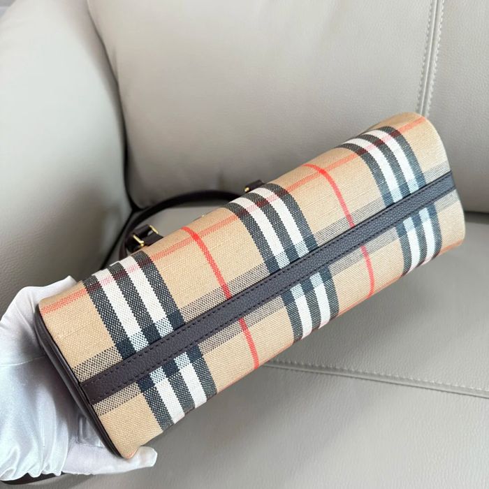 BURBERRY 2343 カーフスキン チェック 斜め掛けバッグ クラシックチェック 34x17x12cm サイズ:34x17x12cm