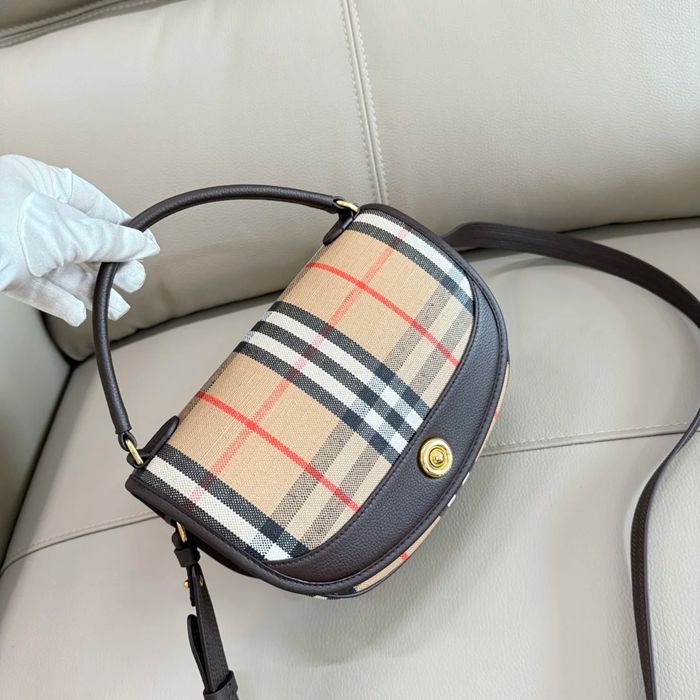 BURBERRY 2160 カーフスキン チェック 斜め掛けバッグ クラシックチェック 24x18cm サイズ:24x18cm