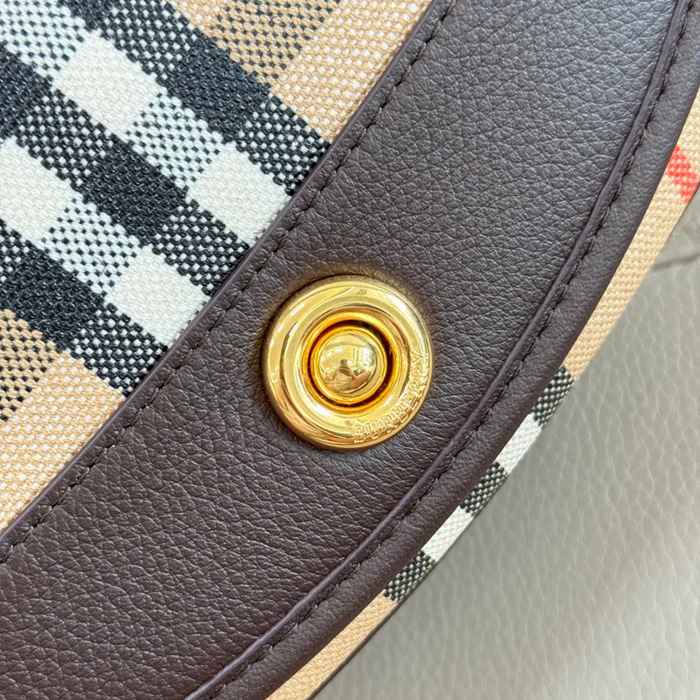 BURBERRY 2160 カーフスキン チェック 斜め掛けバッグ クラシックチェック 24x18cm サイズ:24x18cm