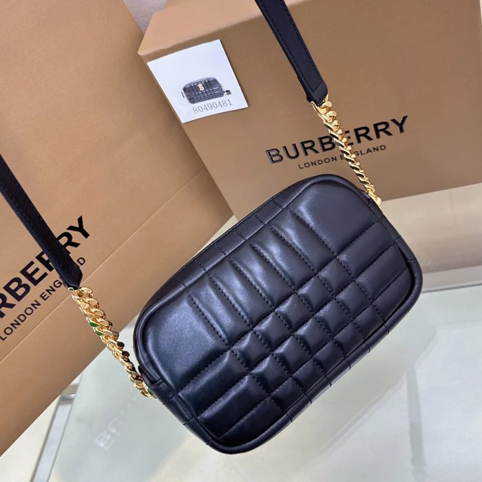 BURBERRY 0481 ラムレザー 斜め掛けバッグ TB 19x11cm サイズ:19x11cm