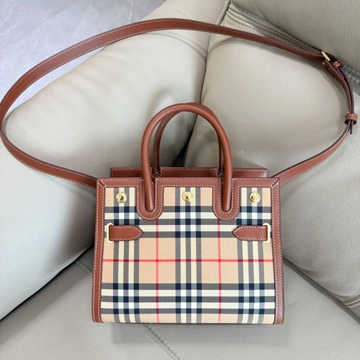 BURBERRY 2671 チェック 斜め掛けバッグ クラシックチェック 26x20x14cm サイズ:26x20x14cm
