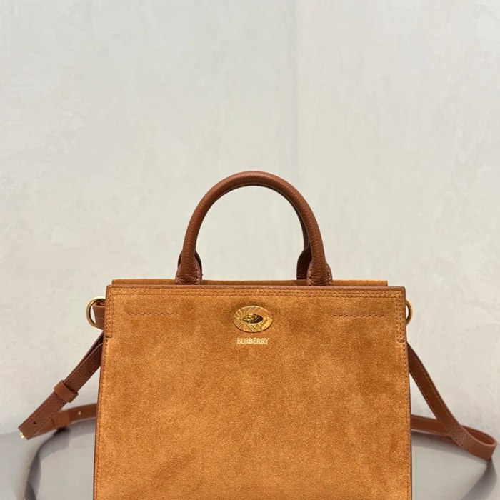 BURBERRY 3491 ベージュ 斜め掛けバッグ クラシックチェック 24x20x13cm サイズ:24x20x13cm