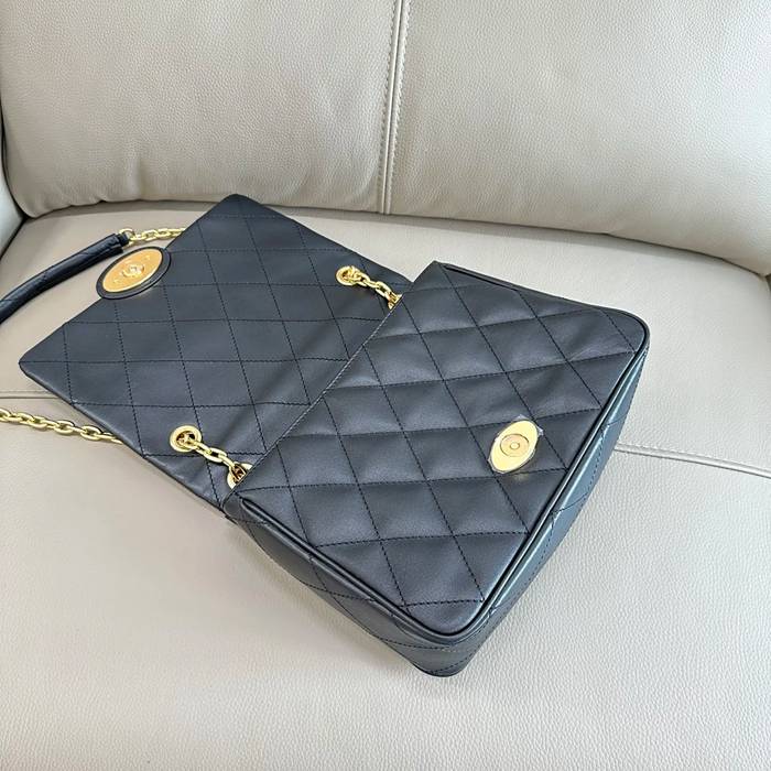 BURBERRY 2471 カーフスキン ゴールド 斜め掛けバッグ カーフスキン 27x21cm サイズ:27x21cm