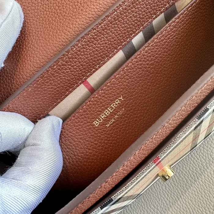 BURBERRY 9061 粒紋レザー チェック 斜め掛けバッグ クラシックチェック 25x18cm サイズ:25x18cm