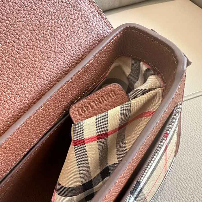 BURBERRY 9061 粒紋レザー チェック 斜め掛けバッグ クラシックチェック 25x18cm サイズ:25x18cm