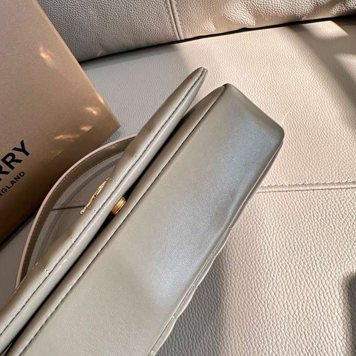 BURBERRY 5111 ラムレザー チェック 斜め掛けバッグ クラシックチェック 23x13cm サイズ:23x13cm