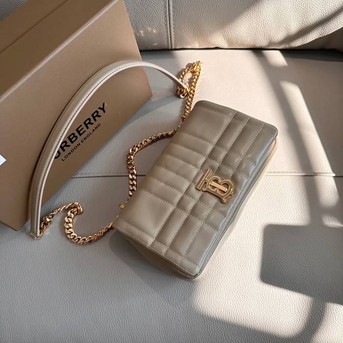 BURBERRY 5111 ラムレザー チェック 斜め掛けバッグ クラシックチェック 23x13cm サイズ:23x13cm