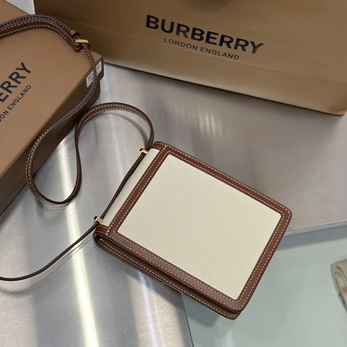 BURBERRY 8991 キャンバス 斜め掛けバッグ TB 19x14cm サイズ:19x14cm