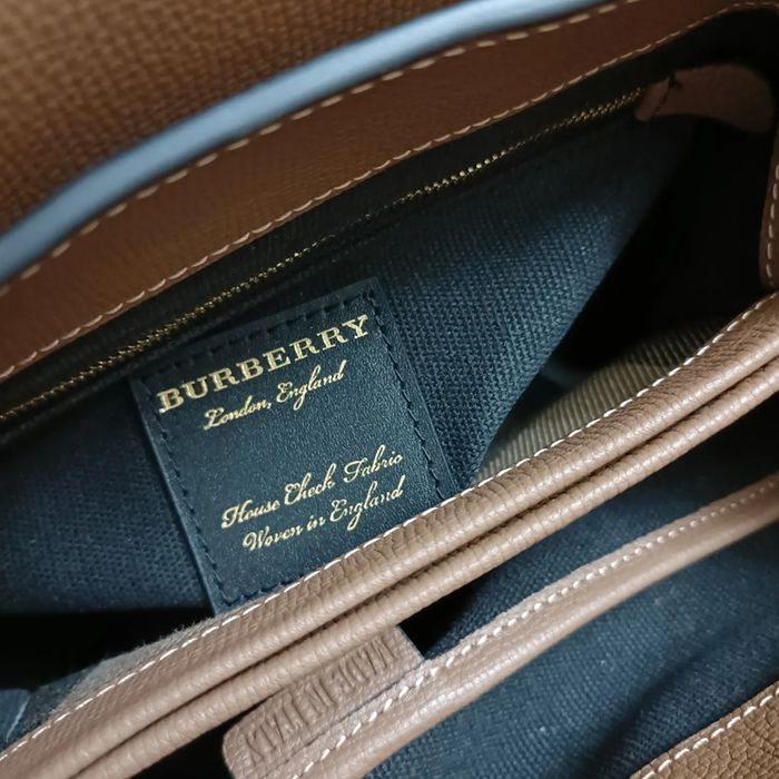BURBERRY 89019 カーフスキン チェック 斜め掛けバッグ クラシックチェック 26x21x12cm サイズ:26x21x12cm