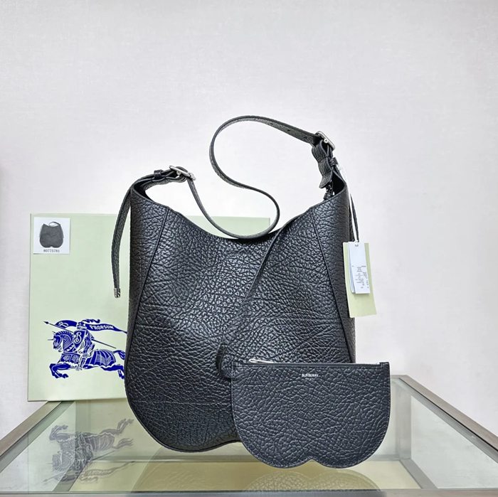 BURBERRY 5781 ゴールド ショルダーバッグ クラシック 33x30cm サイズ:33x30cm