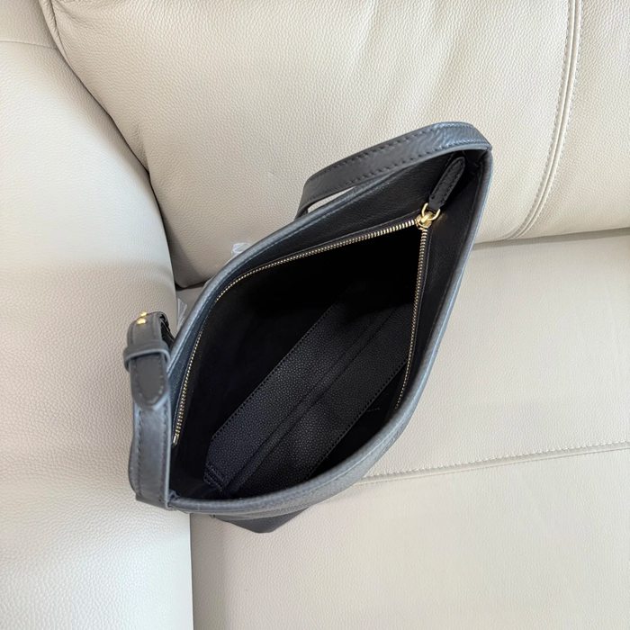 BURBERRY 2611 カーフスキン ショルダーバッグ トート 31x28x12cm サイズ:31x28x12cm