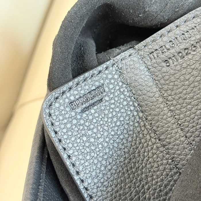 BURBERRY 2611 カーフスキン ショルダーバッグ トート 31x28x12cm サイズ:31x28x12cm