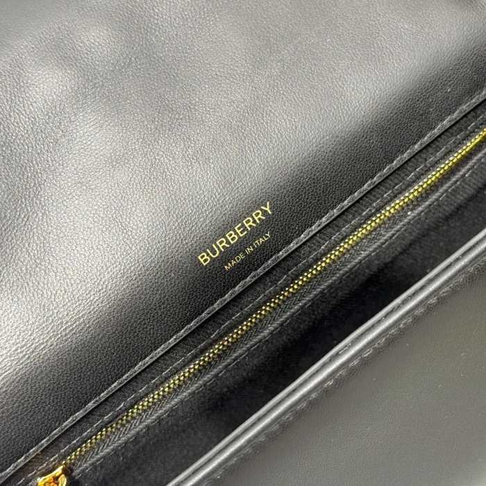 BURBERRY 5981 ラムレザー 斜め掛けバッグ TB 28x17cm サイズ:28x17cm